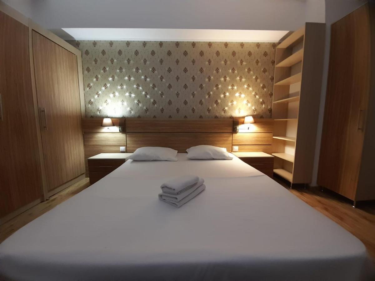 Easystay Flats Bucureşti Ngoại thất bức ảnh