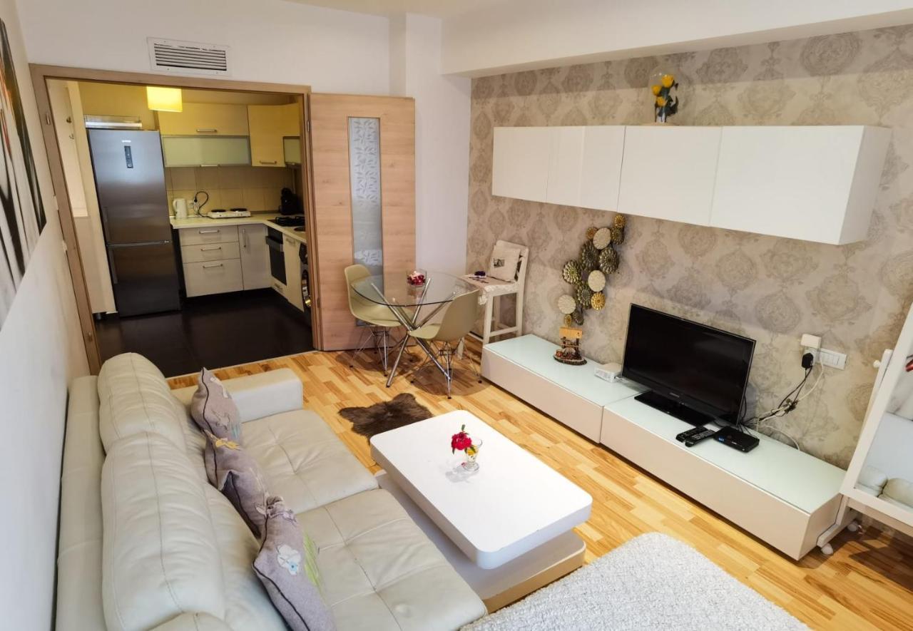 Easystay Flats Bucureşti Ngoại thất bức ảnh
