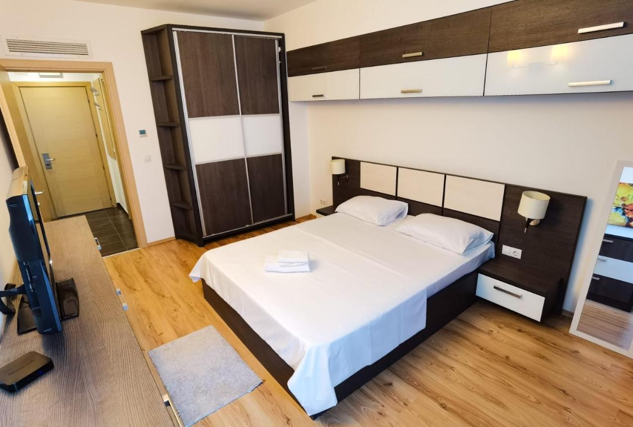 Easystay Flats Bucureşti Ngoại thất bức ảnh