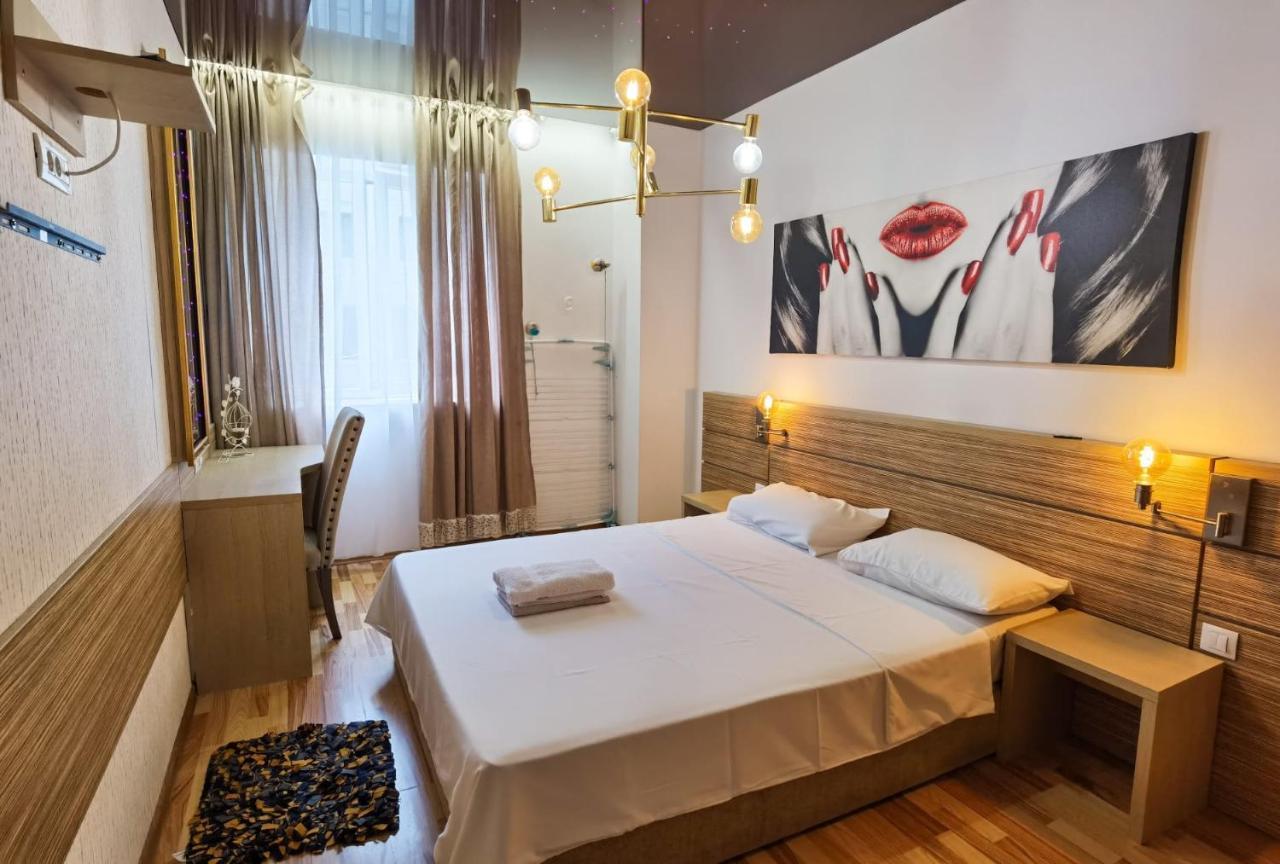 Easystay Flats Bucureşti Ngoại thất bức ảnh