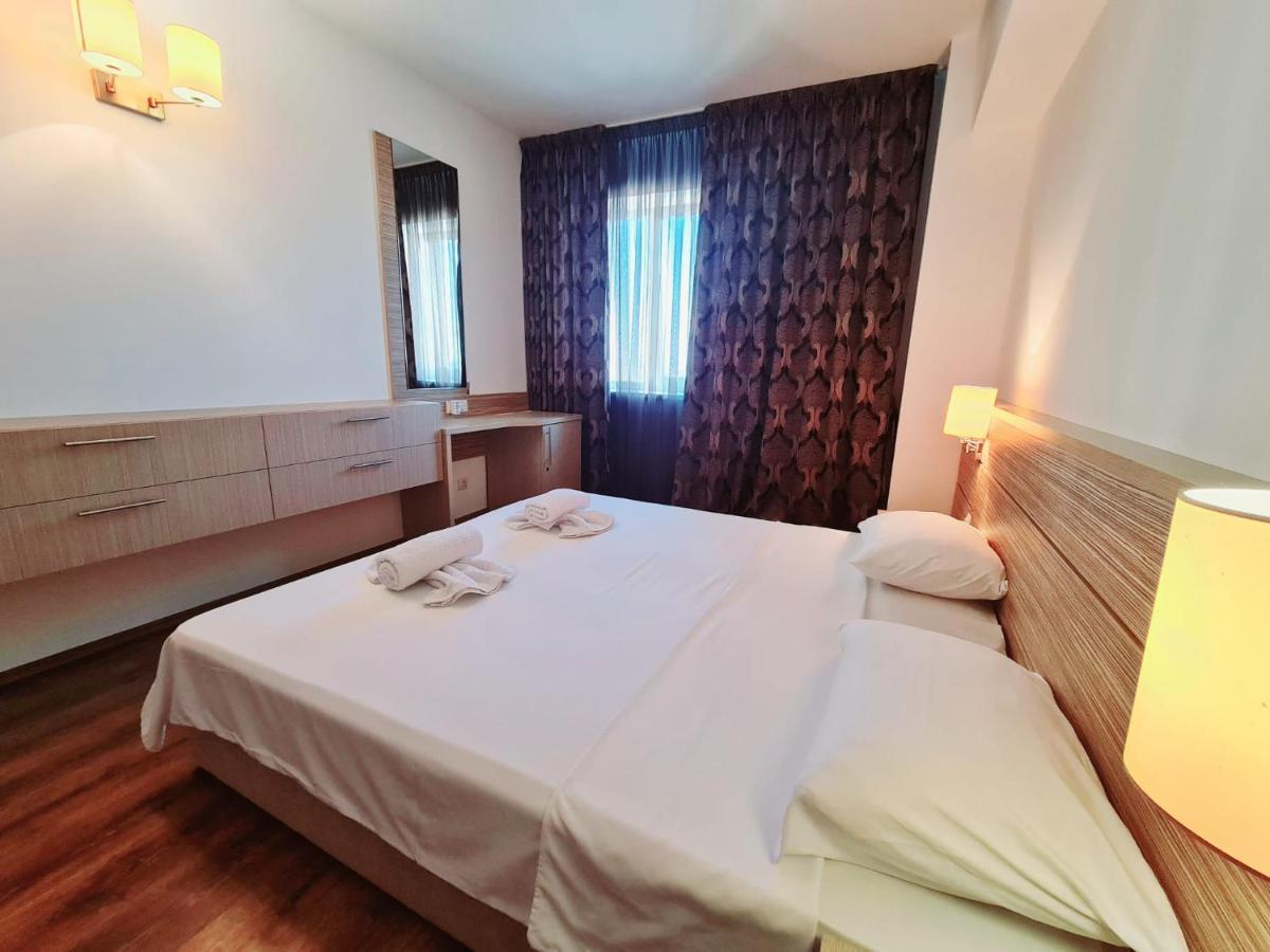 Easystay Flats Bucureşti Ngoại thất bức ảnh